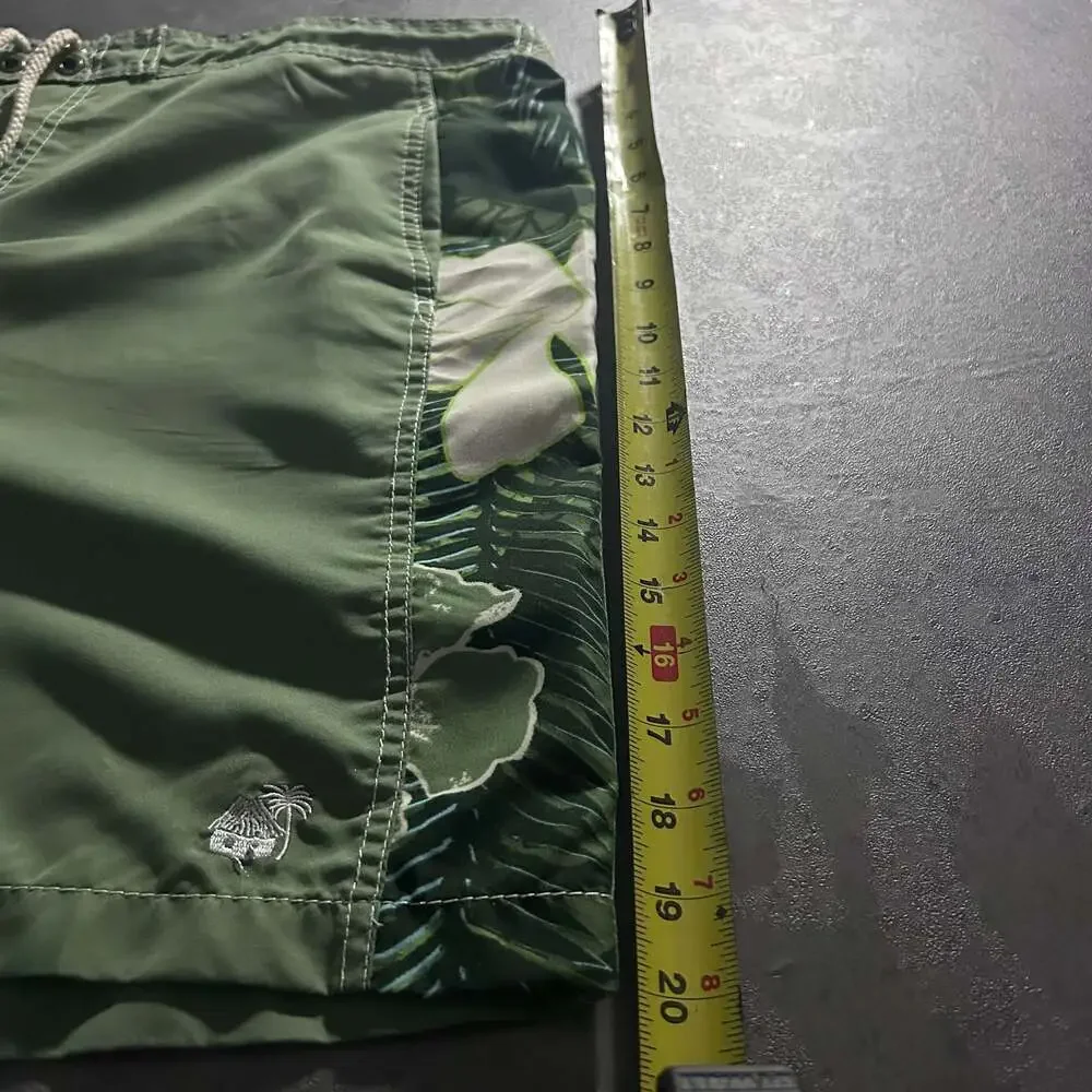 Caribbean Joe Island Supply Co. Men's Green Floral Print board shorts